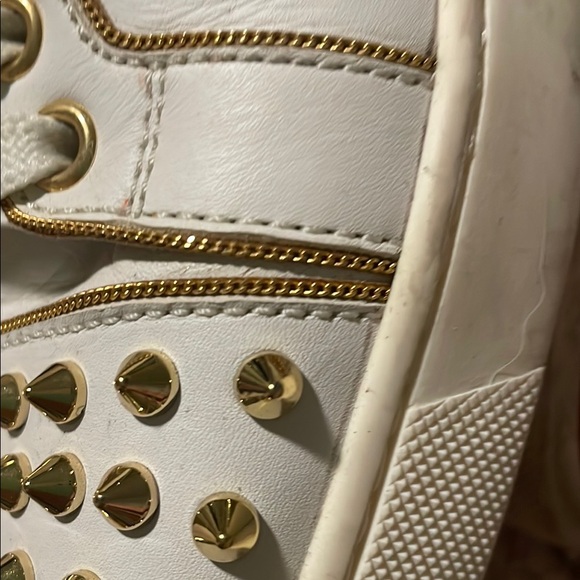 Christian Louboutin White Leather Sneakers with Gold Detailing (like new) - Picture 10 of 12